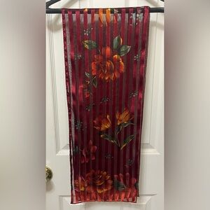 LIZ CLAIBORNE Floral Burgundy Scarf